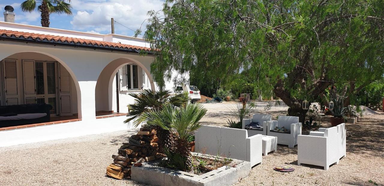 Villa Lido With Pool And Garden Lido Marini Exterior foto